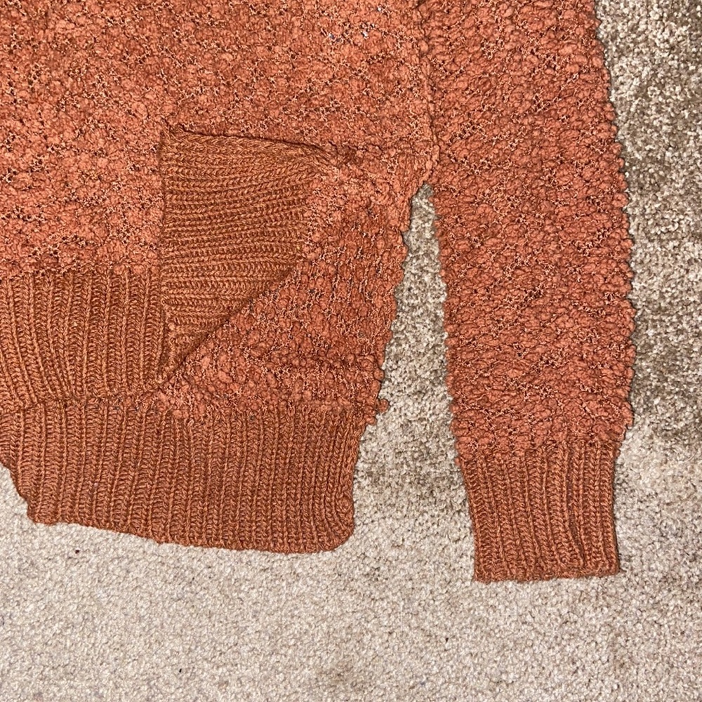 Popcorn Pullover - Picture 3 of 6